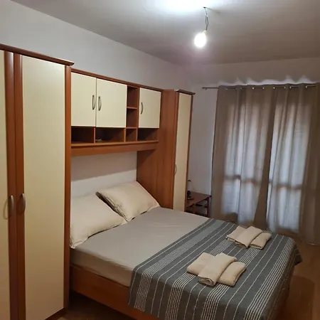 Paulina Ζαντάρ