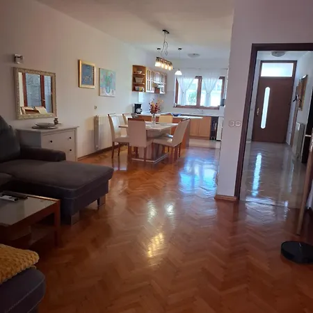 Apartment Paulina